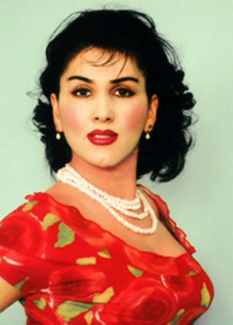 Nurida Ateshi, 2004