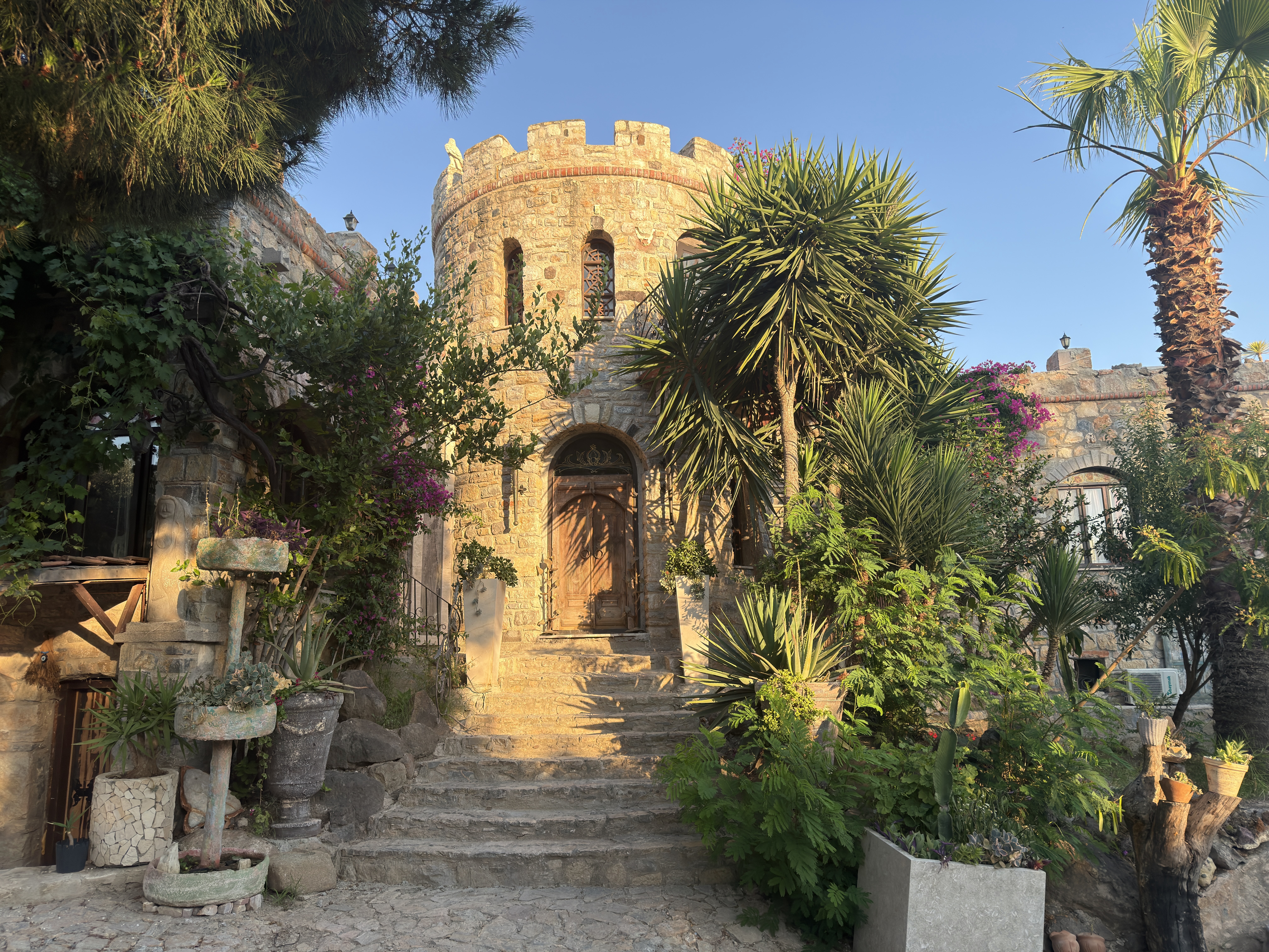 Yalıkavak Kalesi